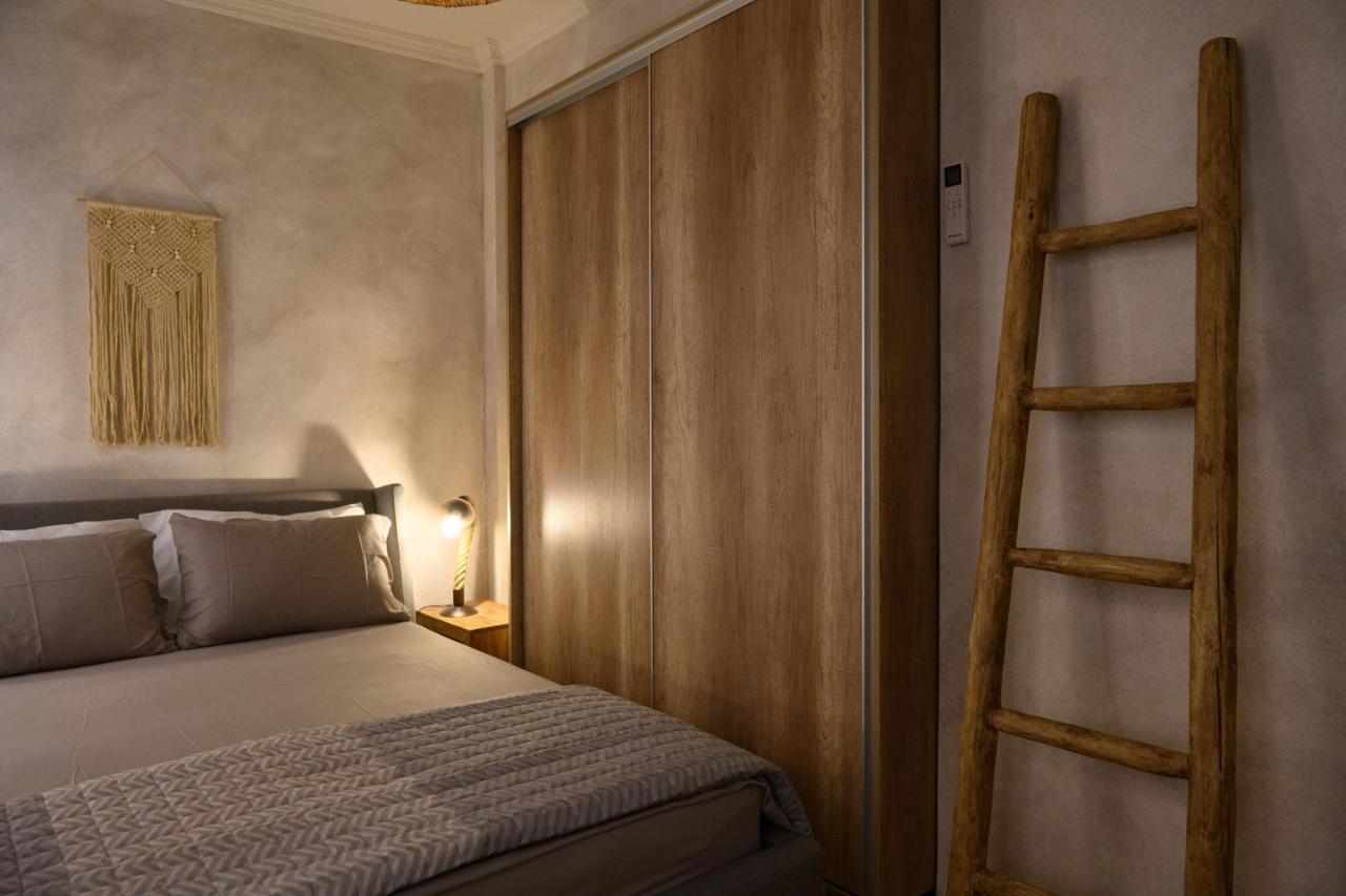 The In Town Apartment - With A Private Terrace Corfu  ภายนอก รูปภาพ